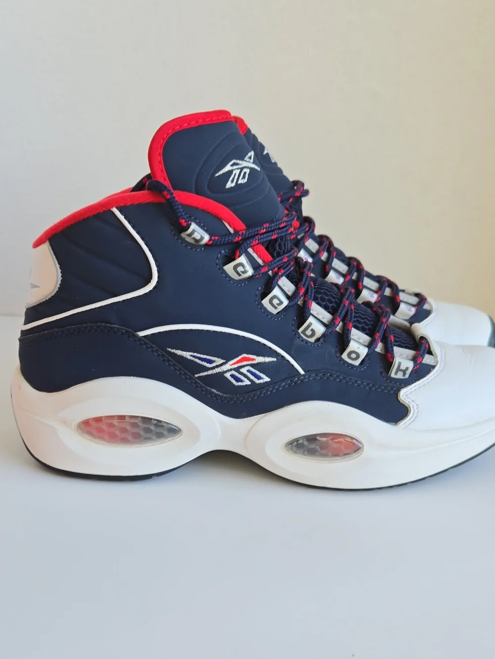 Reebok Question Mid USA Navy White Red Allen Iverson Sneakers Size 10 Men's NIB